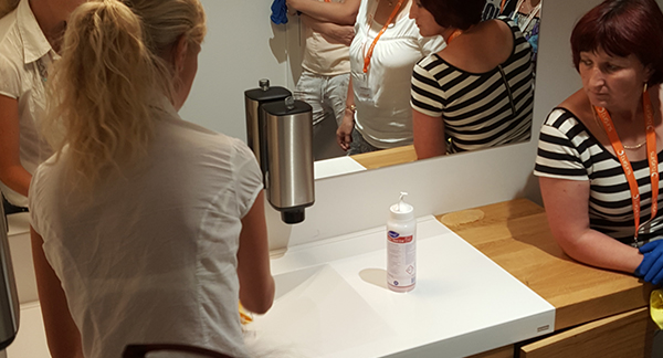 Izobraževanje za strokovno kvalifikacijo ČISTILEC/ČISTILKA