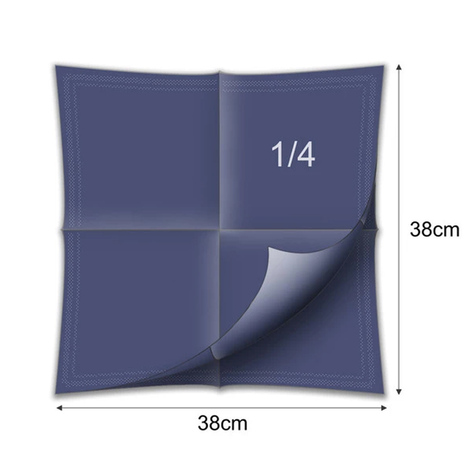 Papirnati servieti so dimenzije 38x38.